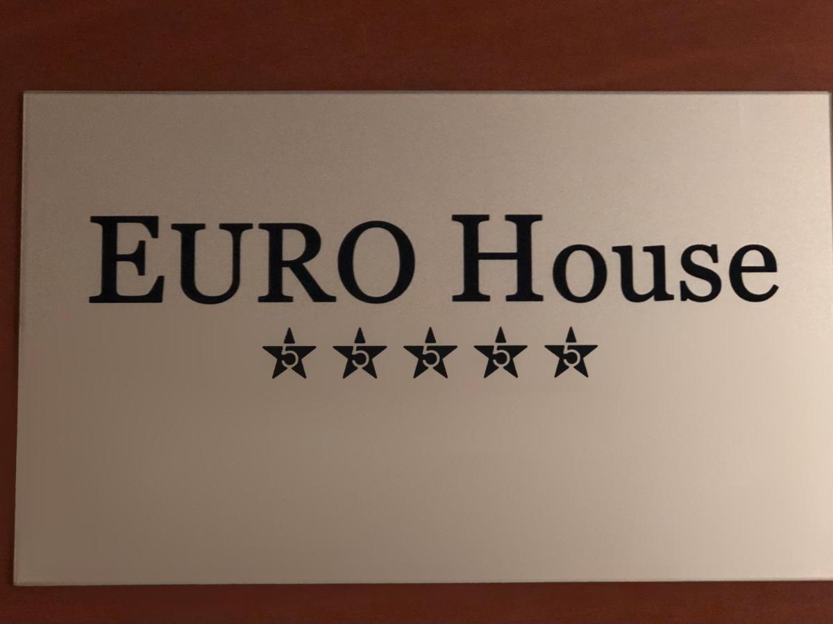 Euro House Albergue Módena Exterior foto